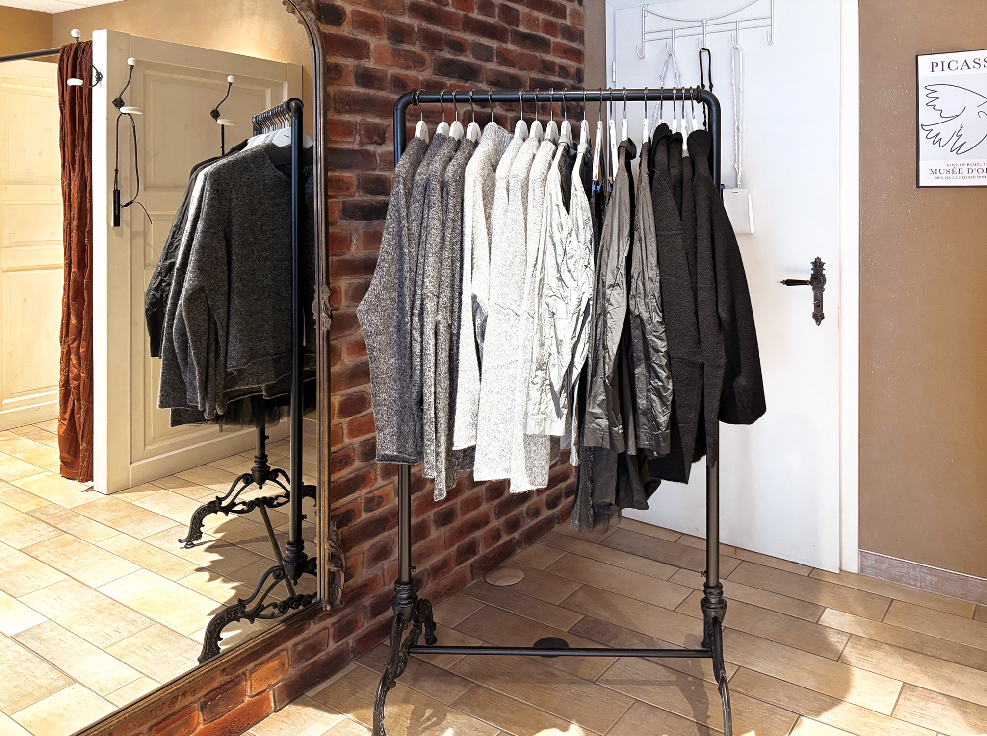 92325294_103490501321937_3203586771459768320_o